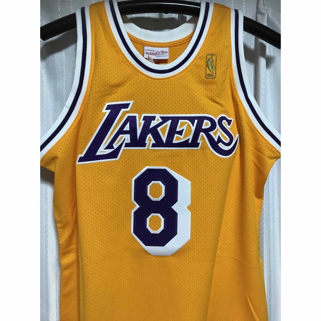 MITCHELL & NESS(ミッチェルアンドネス)のロサンゼルスレイカーズ コービーブライアント オーセンティックユニフォーム L スポーツ/アウトドアのスポーツ/アウトドア その他(バスケットボール)の商品写真