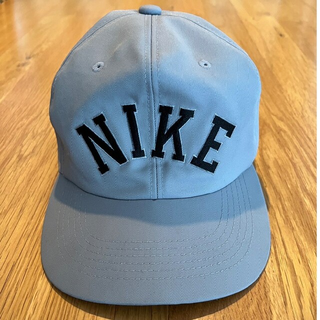 NIKE(ナイキ)のNIKEヴィンテージキャップ メンズの帽子(キャップ)の商品写真