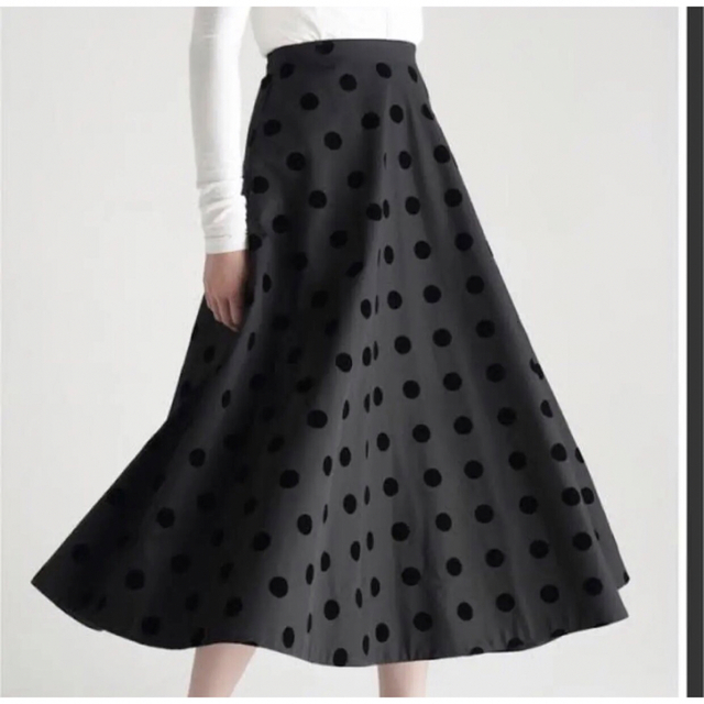 SHE Tokyo Elliy dot 36 【メーカー公式ショップ】 48.0%OFF noxcapital.de