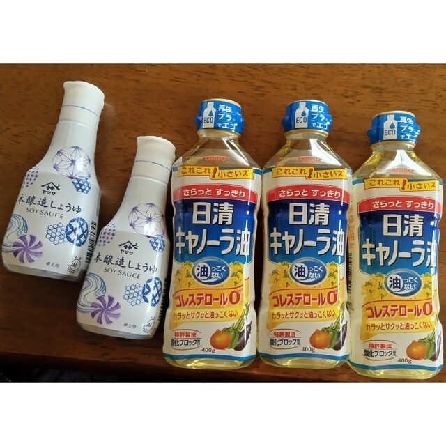 日清食品(ニッシンショクヒン)の調味料セット★サラダ油、本醸造醤油 食品/飲料/酒の食品(調味料)の商品写真