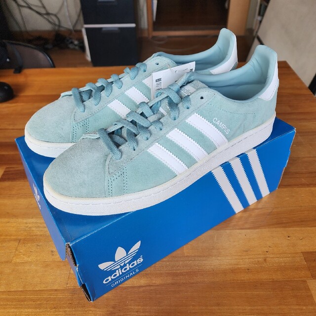 アディダスadidas  ガゼル 27.5㎝　新品　大人気！