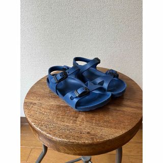 ビルケンシュトック(BIRKENSTOCK)のリオ　ビルケンシュトック　17センチ使用期間、旅行での1週間のみ(サンダル)