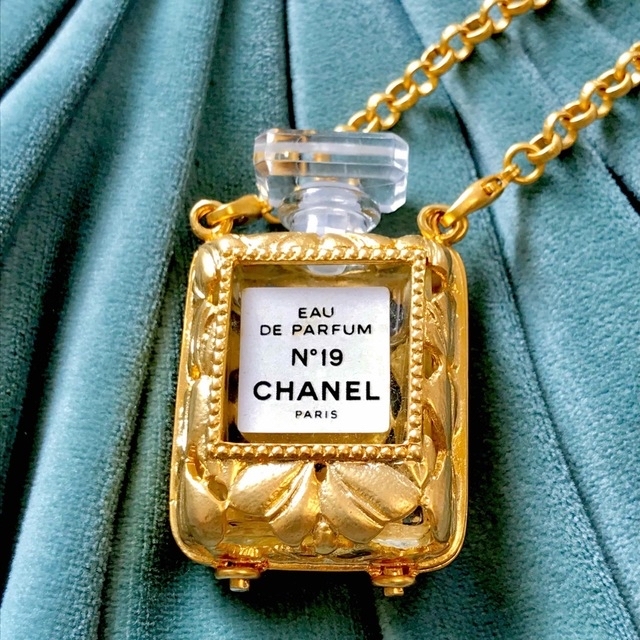 CHANEL シャネル 香水 ヴィンテージ ネックレス