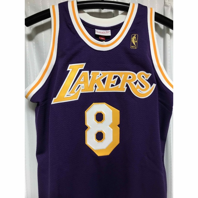 MITCHELL & NESS(ミッチェルアンドネス)のNBA LAレイカーズ コービーブライアント オーセンティックユニフォーム L② スポーツ/アウトドアのスポーツ/アウトドア その他(バスケットボール)の商品写真