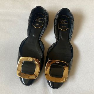 ロジェヴィヴィエ(ROGER VIVIER)の美品 ロジェヴィヴィエ フラットシューズ (バレエシューズ)