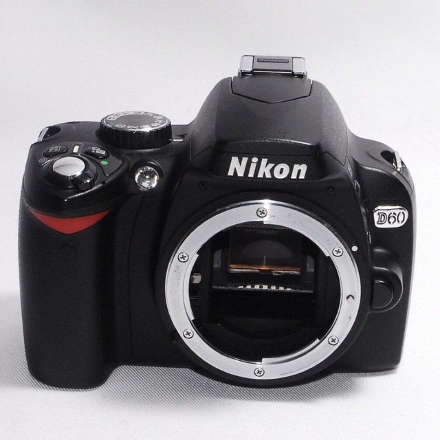 Nikon(ニコン)の✨初心者向け美品セット✨Nikon ニコン D60 一眼レフカメラ ダブルレンズ スマホ/家電/カメラのカメラ(デジタル一眼)の商品写真