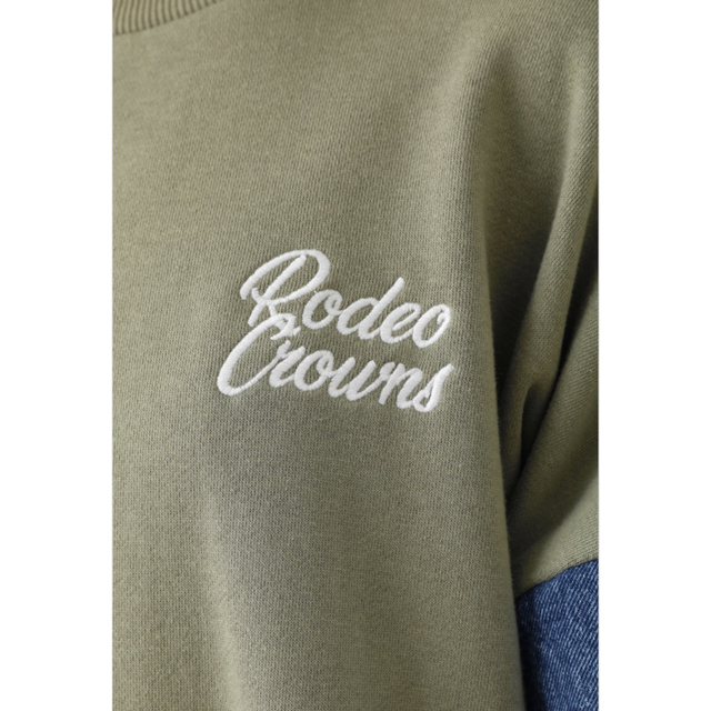 RODEO CROWNS WIDE BOWL(ロデオクラウンズワイドボウル)のロデオ★ DENIM ドッキング スウェット レディースのトップス(トレーナー/スウェット)の商品写真