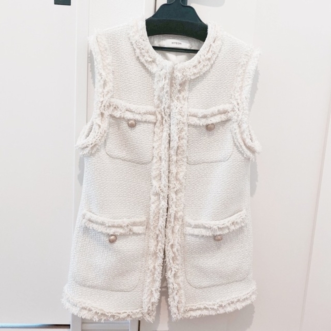 新発売の custardポーチ付き- ヘヨン / hyeon♡ gilet HYEONヘヨン新品