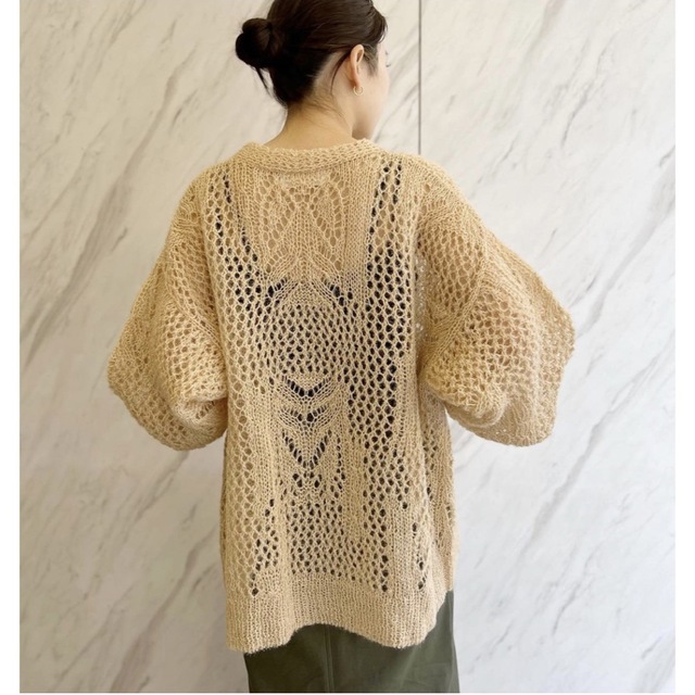 mame(マメ)のBotanical Pattern Knitted Lame Cardigan レディースのトップス(カーディガン)の商品写真