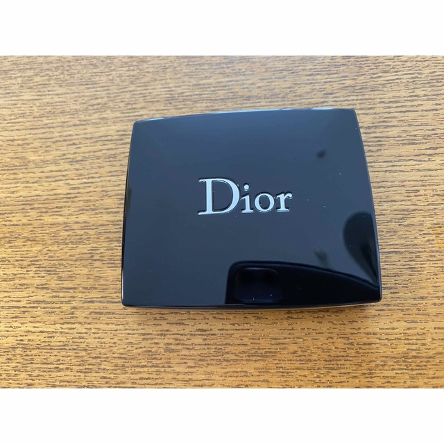 Dior(ディオール)のDior ディオール サンク クルール 717 アイシャドウ コスメ/美容のベースメイク/化粧品(アイシャドウ)の商品写真