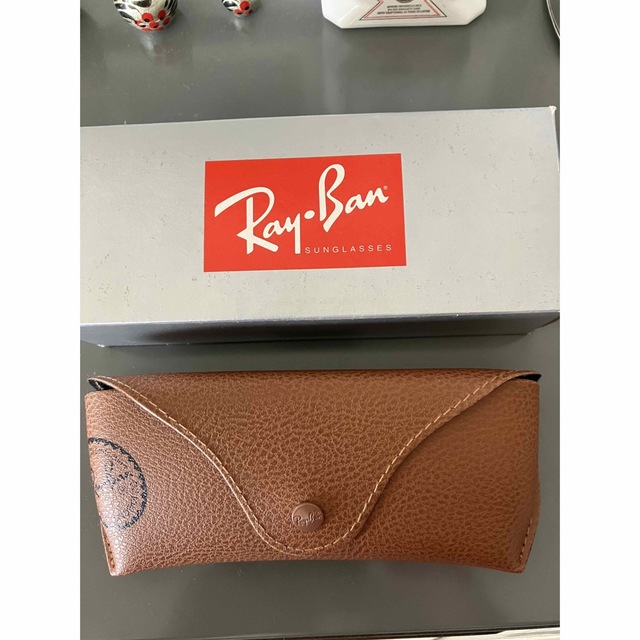 Ray-Ban(レイバン)の美品【Ray Ban】ラウンドサングラス  レディースのファッション小物(サングラス/メガネ)の商品写真