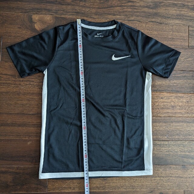 NIKE(ナイキ)のちょん様専用　NIKE キッズ Tシャツ キッズ/ベビー/マタニティのキッズ服女の子用(90cm~)(Tシャツ/カットソー)の商品写真