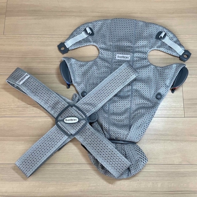 BABY BJORN BABY CARRIER MINI メッシュ