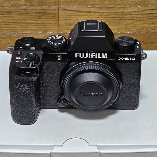 富士フイルム Fujifilm x-s10 ボディ - カメラ 富士フイルム Fujifilm x-s10 ボディ - カメラ