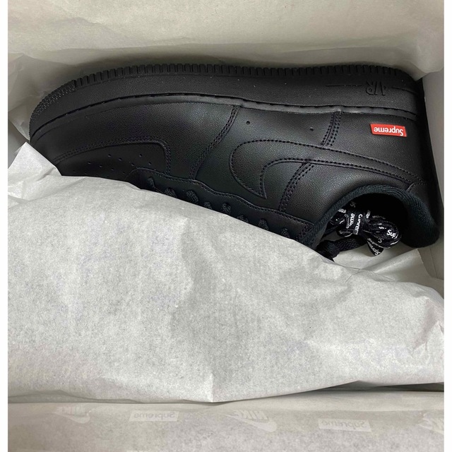 Supreme(シュプリーム)のSupreme × Nike Air Force 1 Low "Black" メンズの靴/シューズ(スニーカー)の商品写真