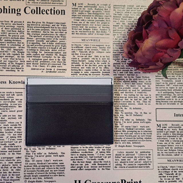 Michael Kors(マイケルコース)のMICHAEL CORS マイケルコース　キーケース　カード入れ　カードケース レディースのファッション小物(キーケース)の商品写真