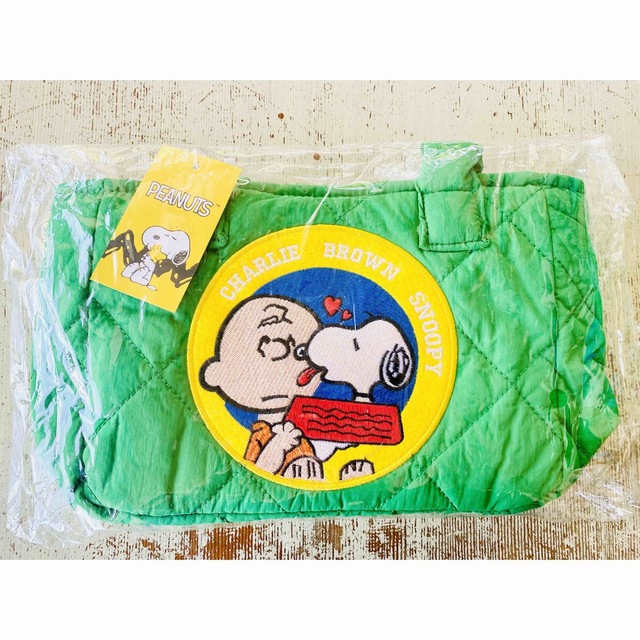 SNOOPY キルティング トートバッグ レディースのバッグ(トートバッグ)の商品写真