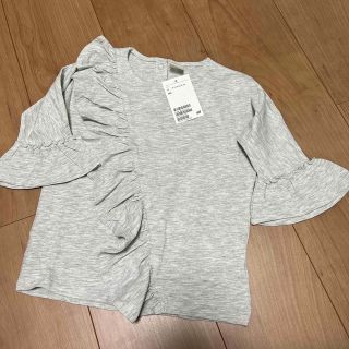 エイチアンドエム(H&M)の新品 H&M フリル  カットソー  長袖(Tシャツ/カットソー)