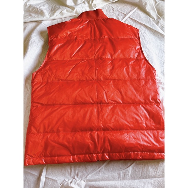 ポールスミス Paul Smith のダウンベスト 赤-