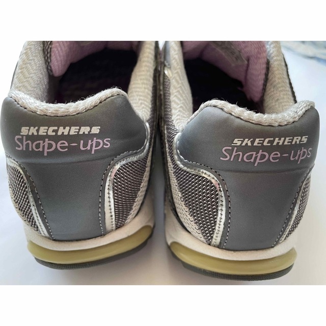 SKECHERS(スケッチャーズ)のスケッチャーズ　シェイブアップ　24cm レディースの靴/シューズ(スニーカー)の商品写真