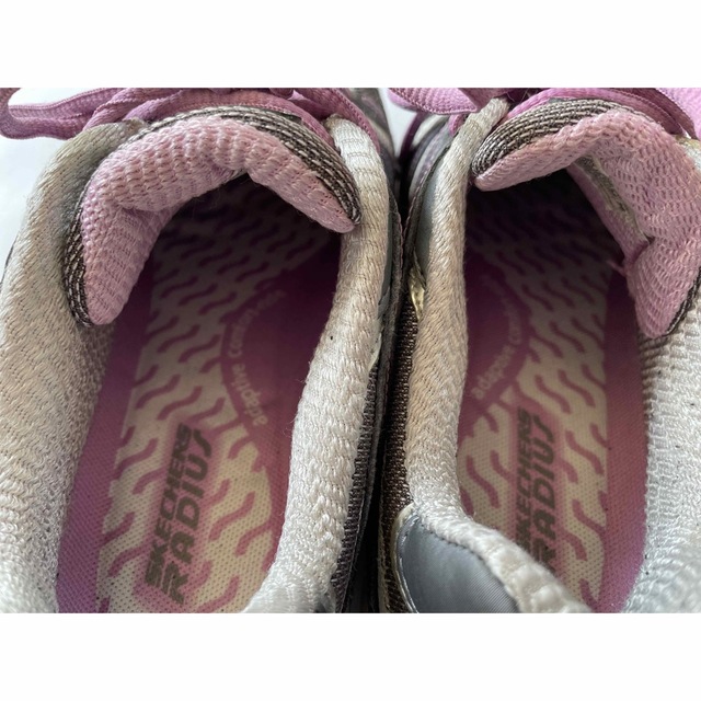 SKECHERS(スケッチャーズ)のスケッチャーズ　シェイブアップ　24cm レディースの靴/シューズ(スニーカー)の商品写真