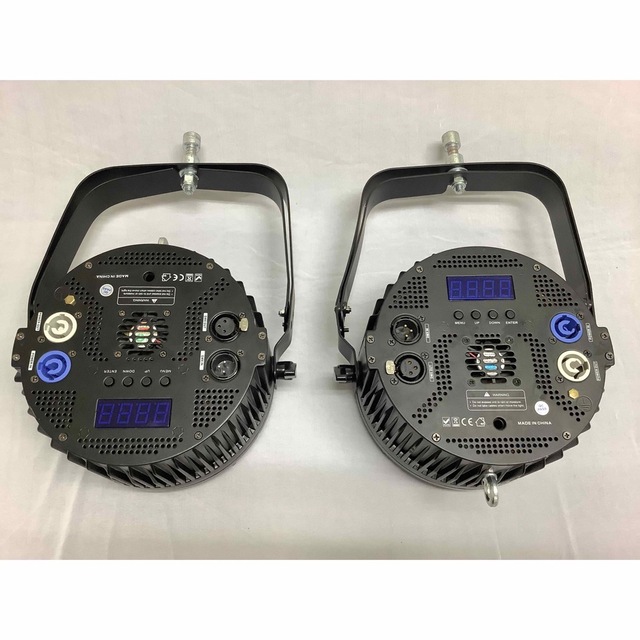 パステルオリーブ e-lite ELF-PAR46QUAD2台 DMXコントローラーJDM-24S