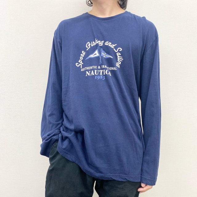 NAUTICA(ノーティカ)のUS古着 ノーティカ NAUTICA ロンT 長袖Tシャツ プリント サイズ：メンズ L ネイビー【中古】 メンズのトップス(Tシャツ/カットソー(半袖/袖なし))の商品写真