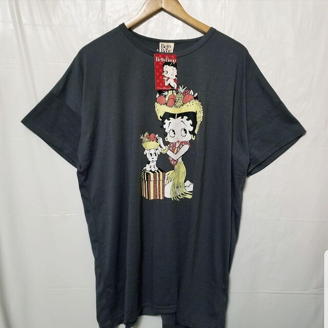 Betty Boop(ベティブープ)のベティーブープ ベティちゃん 服  新品　半袖 Tシャツ　グレー レディースのトップス(Tシャツ(半袖/袖なし))の商品写真