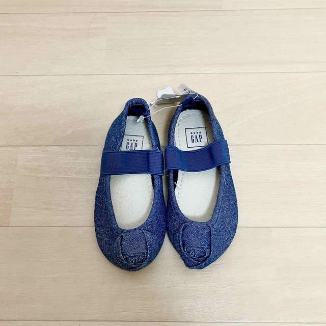 babyGAP(ベビーギャップ)のGAP ベビー　シューズ キッズ/ベビー/マタニティのベビー靴/シューズ(~14cm)(その他)の商品写真