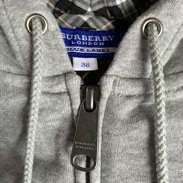 BURBERRY BLUE LABEL(バーバリーブルーレーベル)の【Burberry】半袖パーカー レディースのトップス(パーカー)の商品写真