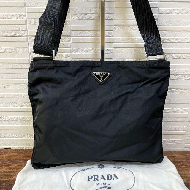 PRADA プラダ ナイロン ショルダー バッグ 三角ロゴプレート ブラック 黒ソレイユ商品一覧343