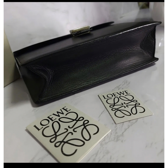 極美品 LOEWE ロエベ ロゴ アナグラム バッグ クラッチバッグ レザー黒