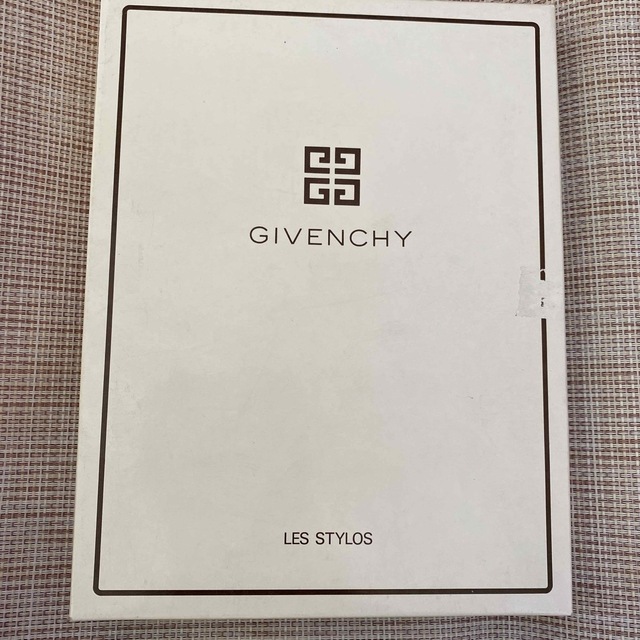 GIVENCHY(ジバンシィ)のジバンシィ❤️ペンケース❤️シャープペン❤️ インテリア/住まい/日用品の文房具(ペン/マーカー)の商品写真