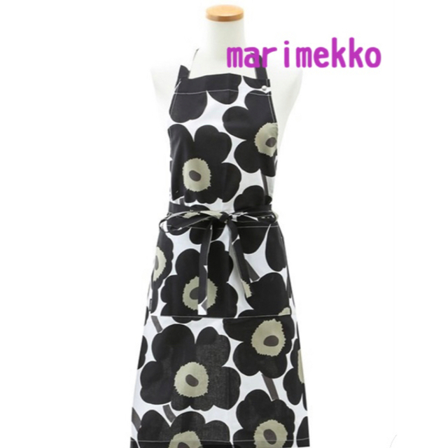 marimekko(マリメッコ)の新品　marimekko  マリメッコ   エプロン　ブラック　ウニッコ　花柄 インテリア/住まい/日用品のキッチン/食器(収納/キッチン雑貨)の商品写真