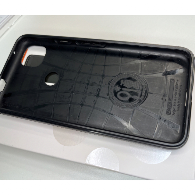 Spigen(シュピゲン)の中古　Google PIXEL4a ケースSPIGEN rugged armor スマホ/家電/カメラのスマホアクセサリー(Androidケース)の商品写真