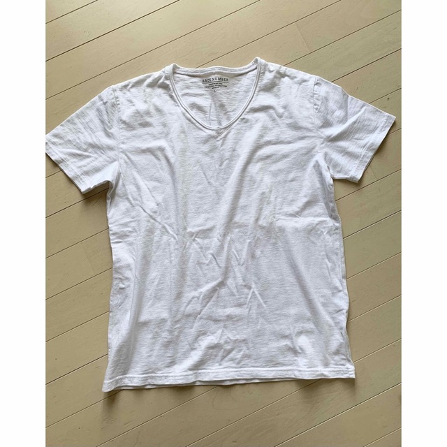 BACK NUMBER(バックナンバー)のRight-on バックナンバー 半袖  Tシャツ Vネック メンズのトップス(Tシャツ/カットソー(半袖/袖なし))の商品写真