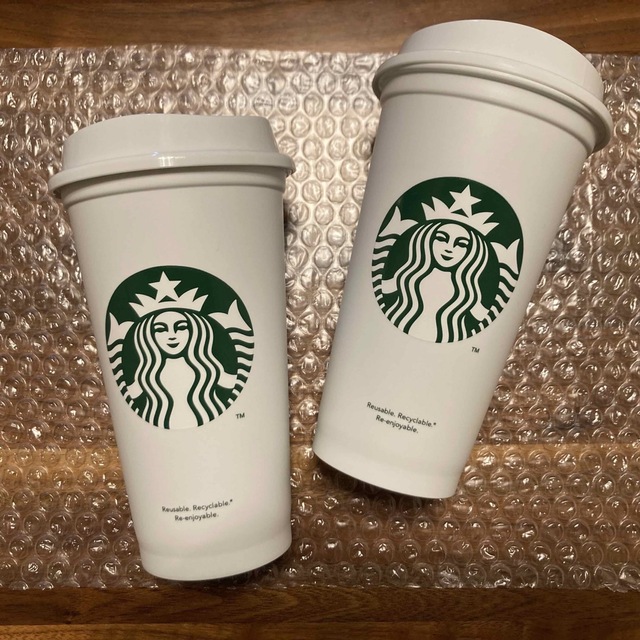 Starbucks Coffee(スターバックスコーヒー)のスタバ スターバックスリユーザブルカップ（473mL）2個セット インテリア/住まい/日用品のキッチン/食器(容器)の商品写真