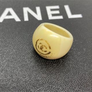 シャネル(CHANEL)の［正規品］CHANEL プラ リング　ベージュ系　サイズ13号(リング(指輪))