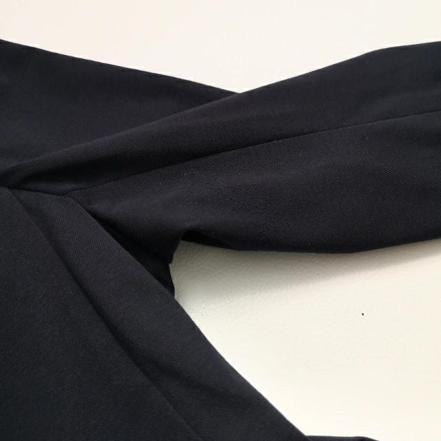 UNTITLED(アンタイトル)のアンタイトル　薄手ジャージー　セットアップスーツ　ネイビー　2（M)　春夏　通勤 レディースのフォーマル/ドレス(スーツ)の商品写真