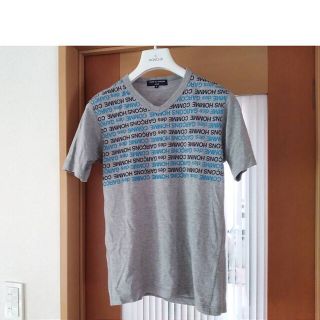 コムデギャルソン(COMME des GARCONS)の送料込　コム・デ・ギャルソン　Tシャツ　COMME des GARCONS ロゴ(Tシャツ/カットソー(半袖/袖なし))