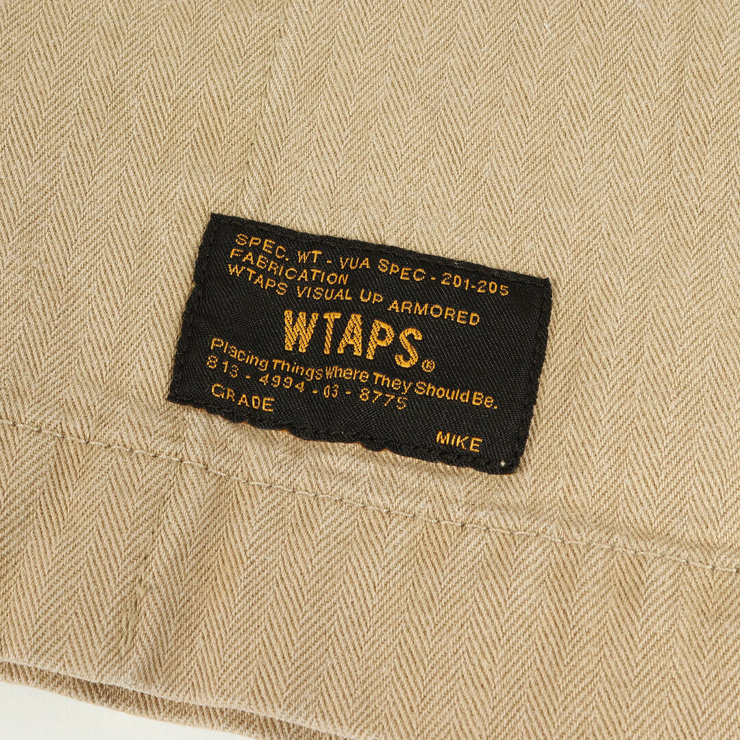 W)taps(ダブルタップス)のWTAPS ダブルタップス シャツ ヘリンボーン ミリタリーシャツ HBT LS 01 16AW ベージュ M トップス カジュアルシャツ 長袖 【メンズ】【中古】 メンズのトップス(シャツ)の商品写真