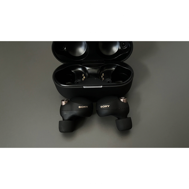 SONY WF-1000XM4 BLACK☆本体 - ヘッドフォン/イヤフォン