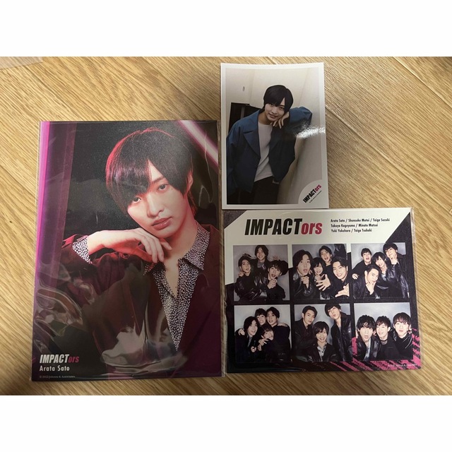 IMPACTors 佐藤新フォトカード　ステッカーセット♡ エンタメ/ホビーのタレントグッズ(アイドルグッズ)の商品写真