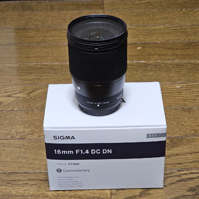 SIGMA(シグマ)のsigma 16mmF1.4 DC DN Xマウントレンズ 中古 スマホ/家電/カメラのスマホ/家電/カメラ その他(その他)の商品写真