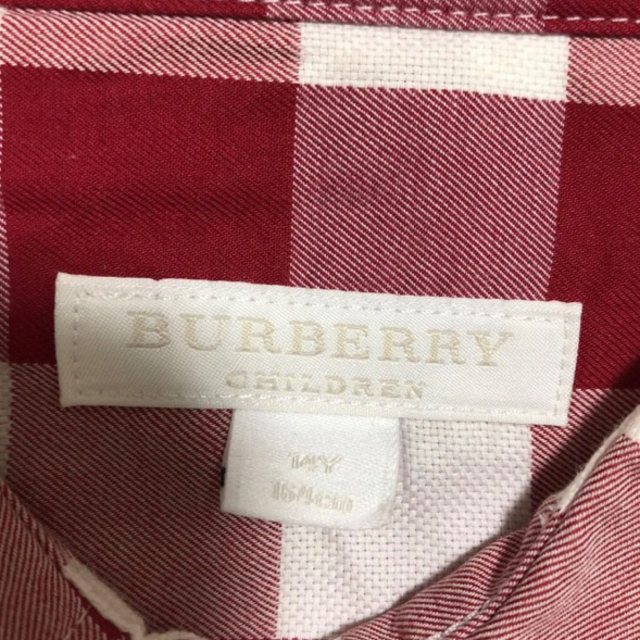 BURBERRY(バーバリー)の本日値下げBurberry 子供服　164㎝半袖シャツ キッズ/ベビー/マタニティのキッズ服女の子用(90cm~)(Tシャツ/カットソー)の商品写真