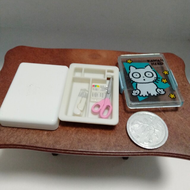 リーメント　ミニチュア　裁縫箱 エンタメ/ホビーのおもちゃ/ぬいぐるみ(その他)の商品写真