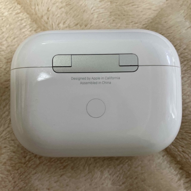 AirPods pro 充電ケースのみ