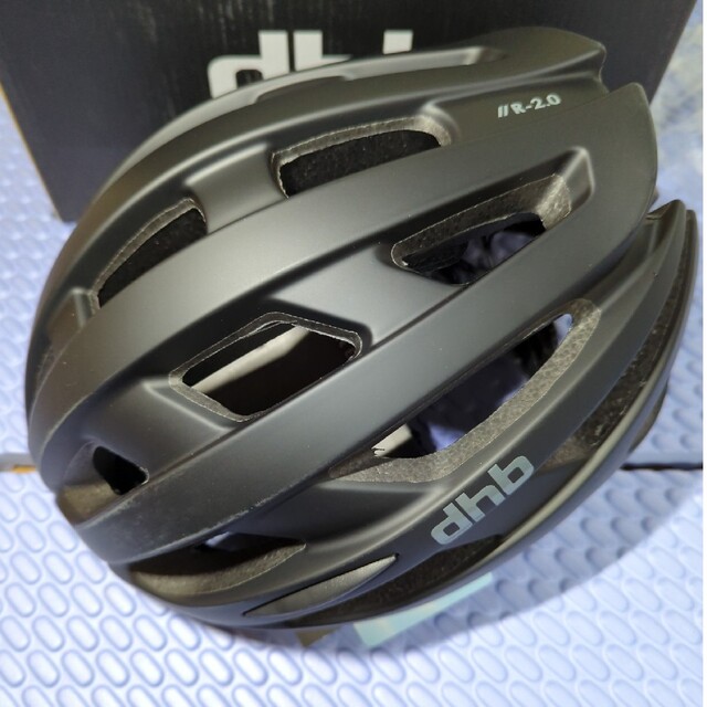 （新品）dhb r2.0 road helmet 黒 mサイズ
