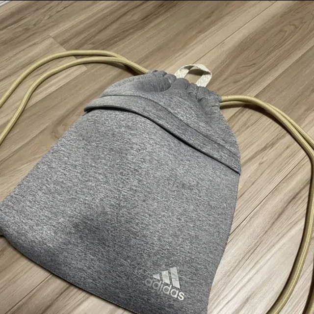 adidas(アディダス)のアディダス　ナップサック メンズのバッグ(バッグパック/リュック)の商品写真
