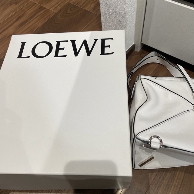 LOEWE バッグ